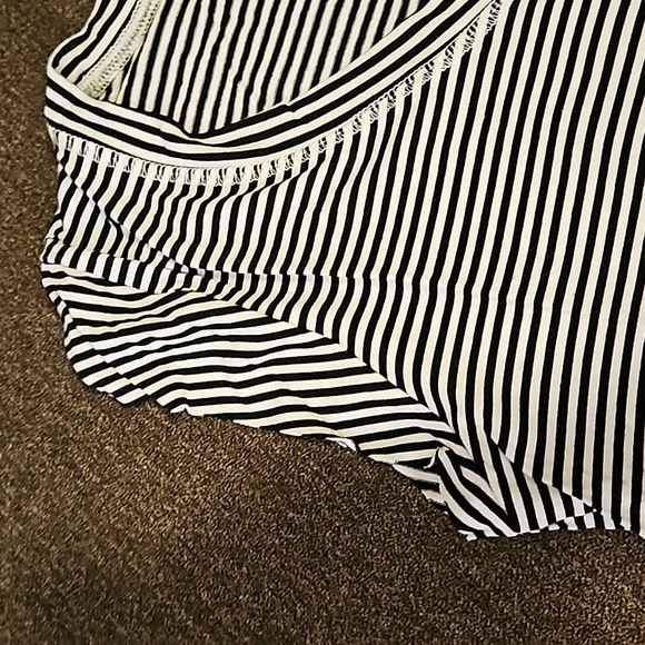 Project Social T top - Picture 2 of 4